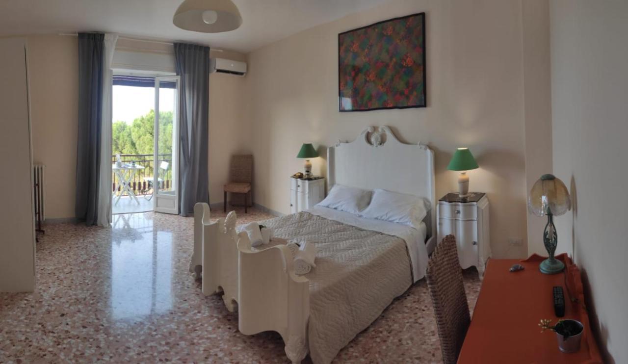 Blu House Apartment Монополи Екстериор снимка