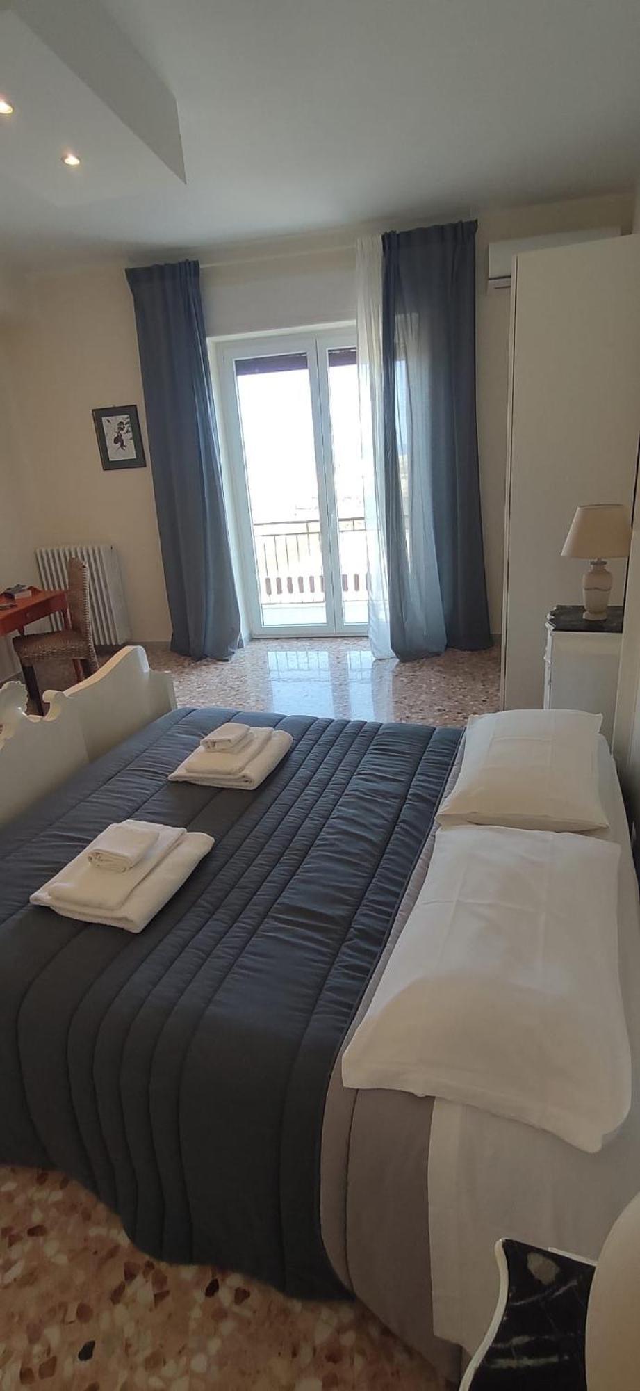 Blu House Apartment Монополи Екстериор снимка